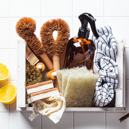 Taller de limpieza ecológica y económica