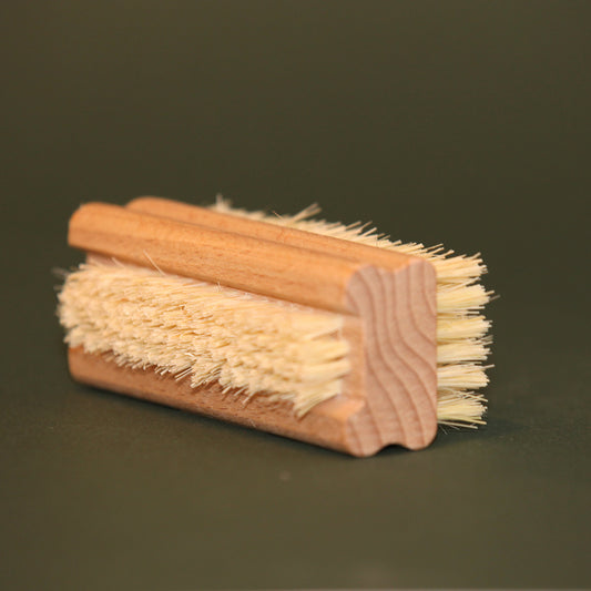 Cepillo de uñas